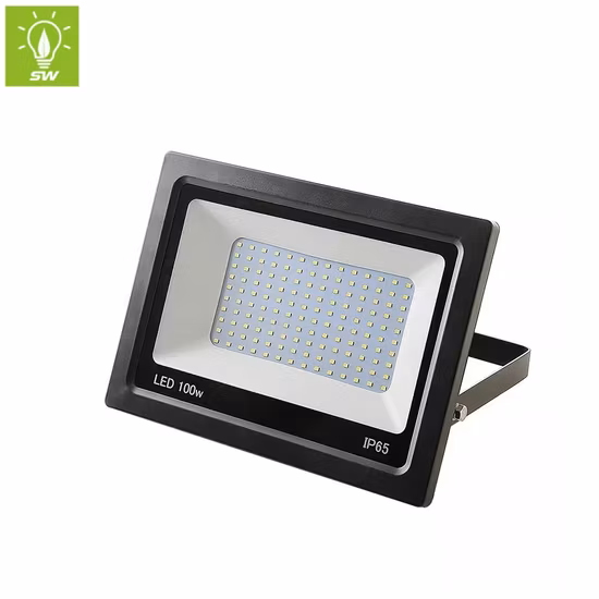 Atacado Painel Solar de Alumínio Flood Road Outdoor High Bright Bright Chips 50W 100W 150W 200W Tudo em Um Solar Street LED Light Preço Impermeável IP65